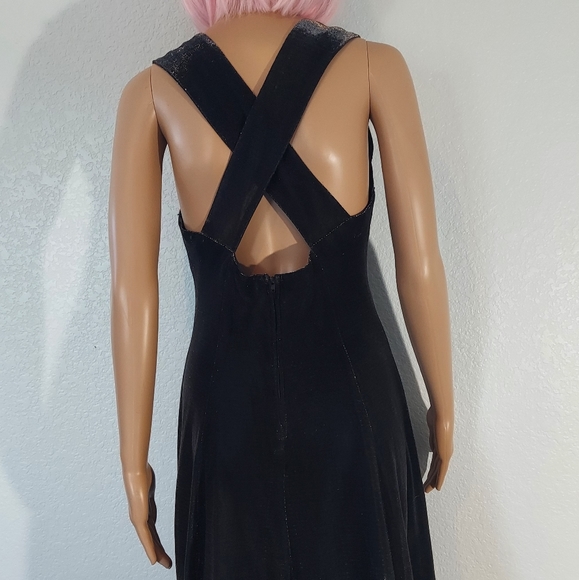 Dress 👗 - Picture 3 of 5